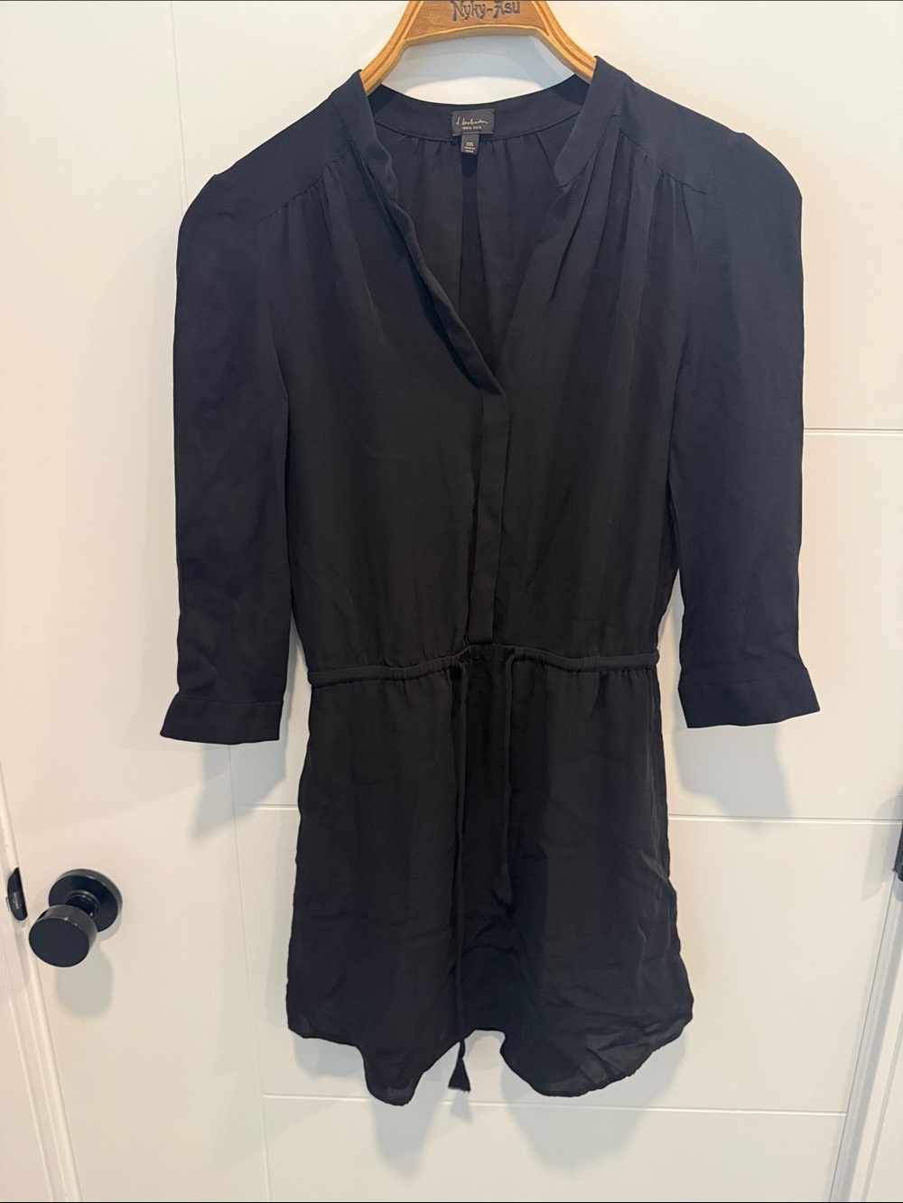 Babaton Black Long-Sleeve V-Neck Shirt Dress